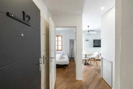 TK-11-MERO-12, Magnifique 2 pièces rénové - Terrasse - 1BR/4p - Photo 7
