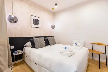 JE-96-CLERY, Charmant appartement - 2BR/6P - Grands Boulevards - Photo 3