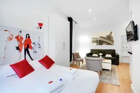GT-22-TIQUETONNE-G, Charmant et calme studio - 4P - Quartier Beaubourg - Photo 3