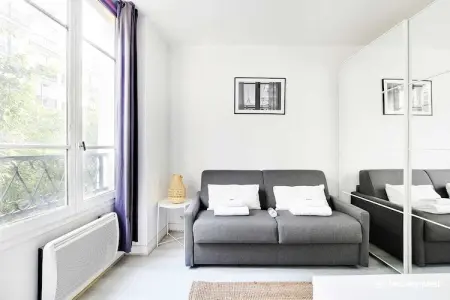 MT-9-BRETAGNE-30, Studio rue de Bretagne au coeur du Marais - Photo 2
