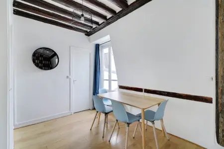 RH-3-ARQUEBUSIERS, Parisian charm in the heart of the Marais ! - Photo 9