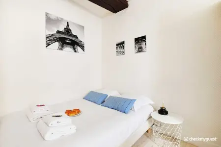MT-9-BRETAGNE-20, Studio au coeur du Marais - Photo 2