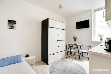 MT-9-BRETAGNE-20, Studio au coeur du Marais - Photo 5