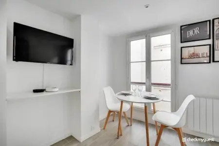 RN-18-ECOUFFES, Appartement intimiste - 2P - Le Marais - Photo 6