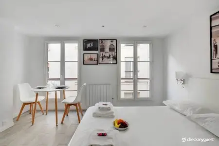 RN-18-ECOUFFES, Appartement intimiste - 2P - Le Marais - Photo 7