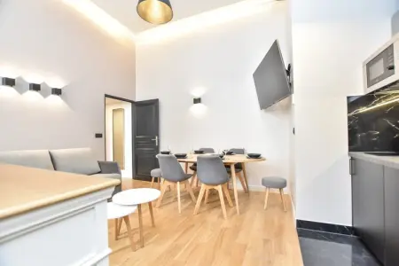 ML-32-FRIEDLAND-II, Appartement confortable - 2BR/7P - Arc de Triomphe - Photo 5