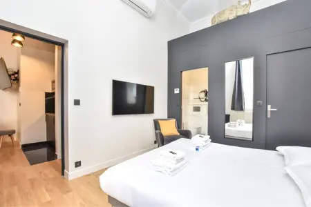 ML-32-FRIEDLAND-II, Appartement confortable - 2BR/7P - Arc de Triomphe - Photo 11