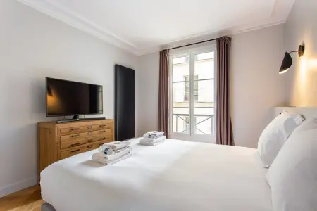 HI-19-BATIGNOLLES, Magnifique appartement - 3BR/ 8P - Batignolles - Photo 10