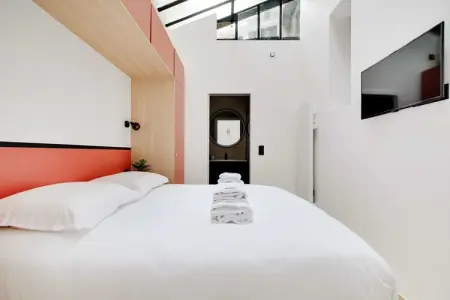 HZ-39-DOUAI, Élégant appartement - 3BR/7P - Moulin Rouge - Photo 10