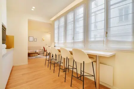 FDLZ-15-GRANGEBATELIERE-2, Magnifique appartement - 2BR/6P - Proche Grand Rex - Photo 12