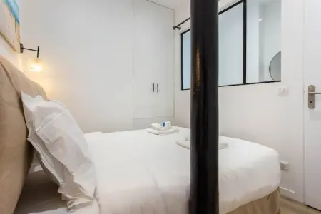 RI-6-VAUCOULEURS, Appartement intimiste - 1BR/4P - République - Photo 6