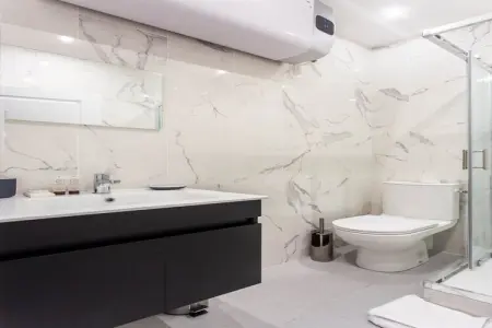 EM-8-MADAGASCAR, Intimiste Appartement - Accor Arena Bercy 1BR/4P - Photo 7