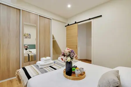 SR-3-CASTELNAU, Élégant appartement - 2BR/5P - Grenelle - Photo 11