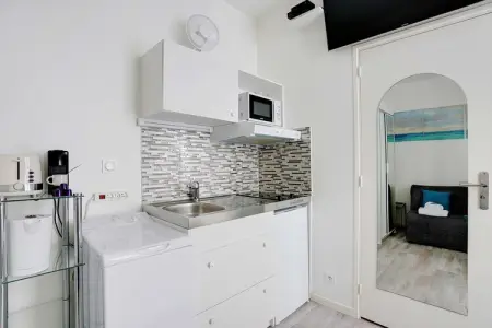 SA-10-LECOURBE, Confortable studio - 2P -  Grenelle - Photo 9