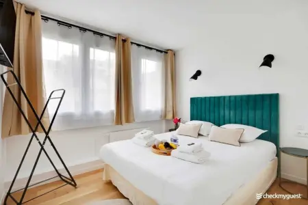 EA-171-LECOURBE, Cozy apartment - 2BR/6P - Grenelle - Photo 2