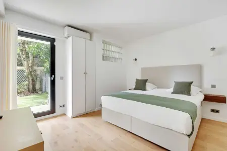 JI-63-ASSOMPTION, Passy / Eiffel Tower - Amazing 2BR with garden - Photo 2