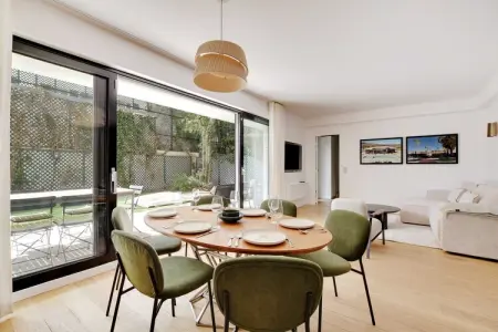 JI-63-ASSOMPTION, Passy / Eiffel Tower - Amazing 2BR with garden - Photo 8