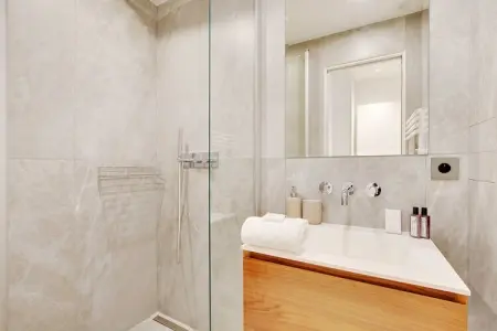 JI-63-ASSOMPTION, Passy / Eiffel Tower - Amazing 2BR with garden - Photo 17