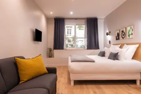 JB-65-ANGE, Magnifique appartement - 2CH/7P - Auteuil - Photo 2