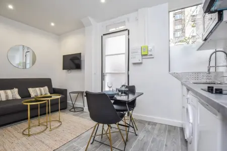 RH-77-ANGE, Cosy appartement - 1BR/4P - Auteuil - Photo 2