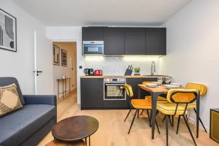 TD-19-DEBARCADERE, Accueillant appartement-1BR/4P- Palais des Congrès - Photo 2