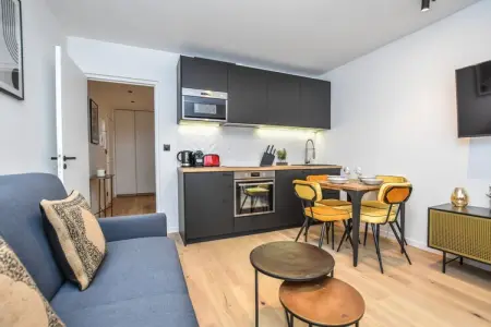 TD-19-DEBARCADERE, Accueillant appartement-1BR/4P- Palais des Congrès - Photo 5