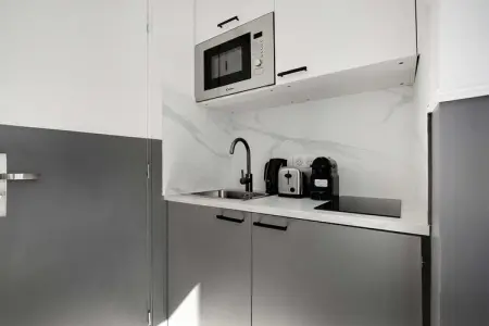 JT-14-MONTCENIS-1B, Studio Cosy pour 2P avec Climatisation - Proche Montmartre - Photo 1