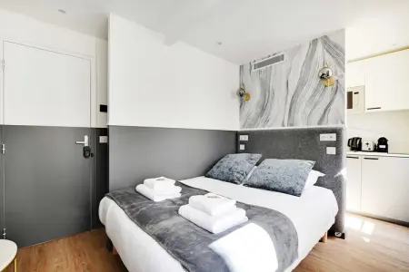 JT-14-MONTCENIS-1B, Studio Cosy pour 2P avec Climatisation - Proche Montmartre - Photo 2