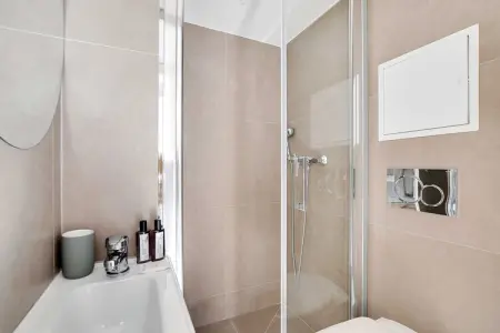 JT-14-MONTCENIS-1B, Studio Cosy pour 2P avec Climatisation - Proche Montmartre - Photo 4