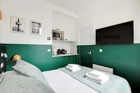 JT-14-MONTCENIS-2A, Studio Moderne avec Climatisation - Proche Montmartre - Photo 3