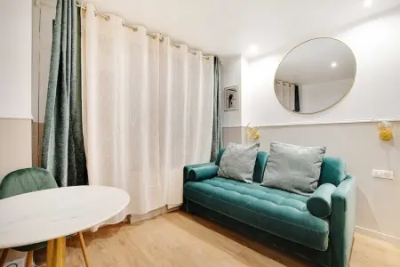 JT-14-MONTCENIS-0A, Appt Confort 1BD/4P avec Clim - Proche Montmartre - Photo 1