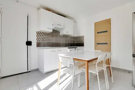NA-194-JAURES-1, Appartement magnifique- 1BR/5P - La Villette - Photo 1