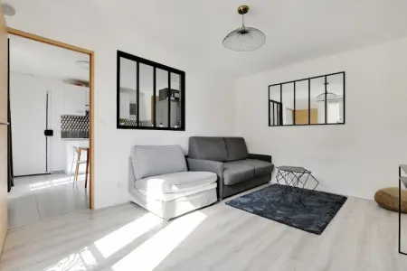 NA-194-JAURES-1, Appartement magnifique- 1BR/5P - La Villette - Photo 5