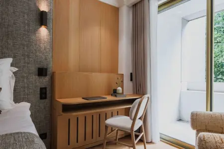 MB-42-BUGEAUD, Appartement d'exception - 2P/6P- Arc de Triomphe - Photo 24
