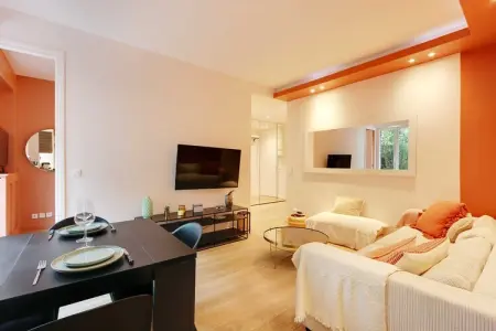ND-40-HUGO-M, Appartement cosy avec jardin -Neuilly-sur-Seine - Photo 5