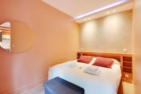 ND-40-HUGO-M, Appartement cosy avec jardin -Neuilly-sur-Seine - Photo 8