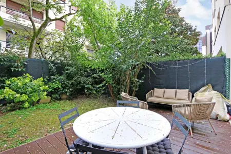 ND-40-HUGO-M, Appartement cosy avec jardin -Neuilly-sur-Seine - Photo 11