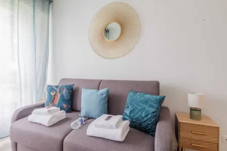 ML-11-HOUSSAY-RDC, Magnifique studio - 2P - Neuilly-sur-Seine - Photo 3