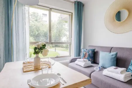 ML-11-HOUSSAY-RDC, Magnifique studio - 2P - Neuilly-sur-Seine - Photo 9