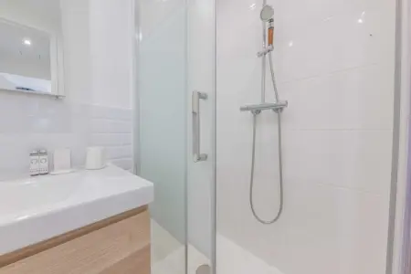 ML-11-HOUSSAY-RDC, Magnifique studio - 2P - Neuilly-sur-Seine - Photo 10