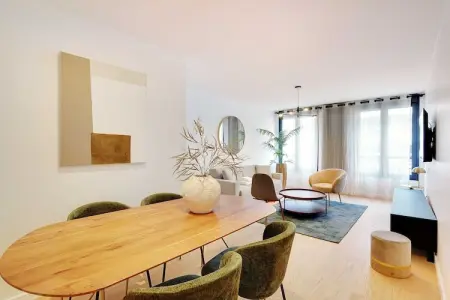 ES-131-GUESDE-301, Appartement יlיgant א Levallois-Perret - Photo 2