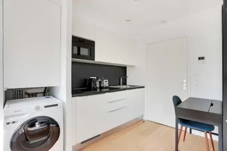 ES-131-GUESDE-402, Studio Sleek & Refined - Levallois-Perret - Photo 8
