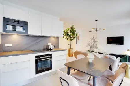 ES-131-GUESDE-501, Duplex avec terrasse א Levallois - Photo 6