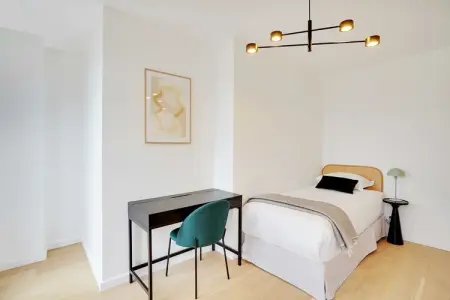 ES-131-GUESDE-501, Duplex avec terrasse א Levallois - Photo 13