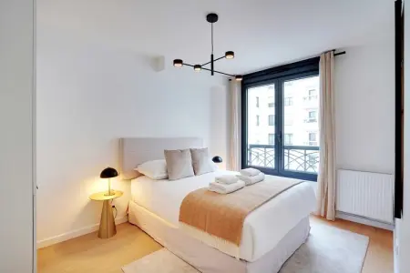 ES-131-GUESDE-401, Appartement élégant et raffiné - Levallois-Perret - Photo 8