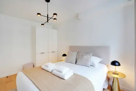 ES-131-GUESDE-401, Appartement élégant et raffiné - Levallois-Perret - Photo 9