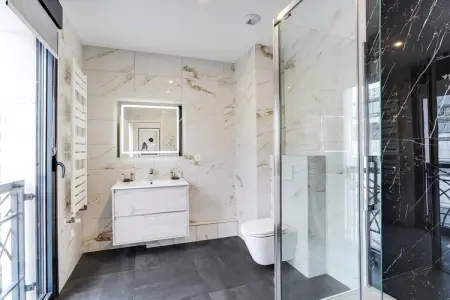 ES-131-GUESDE-302, Studio Sleek & Refined - Levallois-Perret - Photo 6
