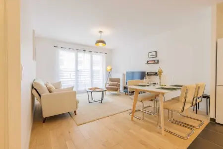 HB-18-CURIE, Bel appartement - 2BR/5P - Puces de Saint-Ouen - Photo 6