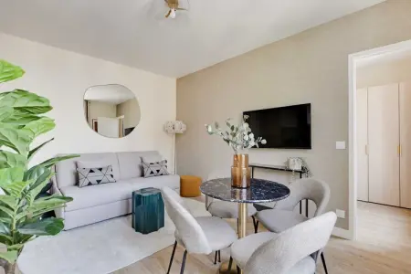 SN-101-THOREZ-3F, Appartement cosy - 1BDR-4P - Ivry-sur-Seine - Photo 7