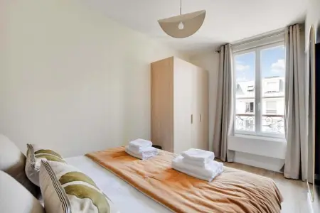 SN-101-THOREZ-3F, Appartement cosy - 1BDR-4P - Ivry-sur-Seine - Photo 9
